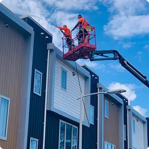 Upper-storey townhouse facade wash
